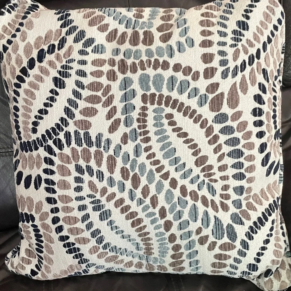 2  Fowl Down Feather Throw Couch Pillows 18” X 18” neutral chic decor